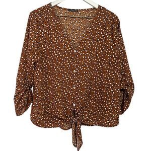 Stitch Fix West Kei Casiya Front Tie Blouse size Medium Leopard Animal Print Top